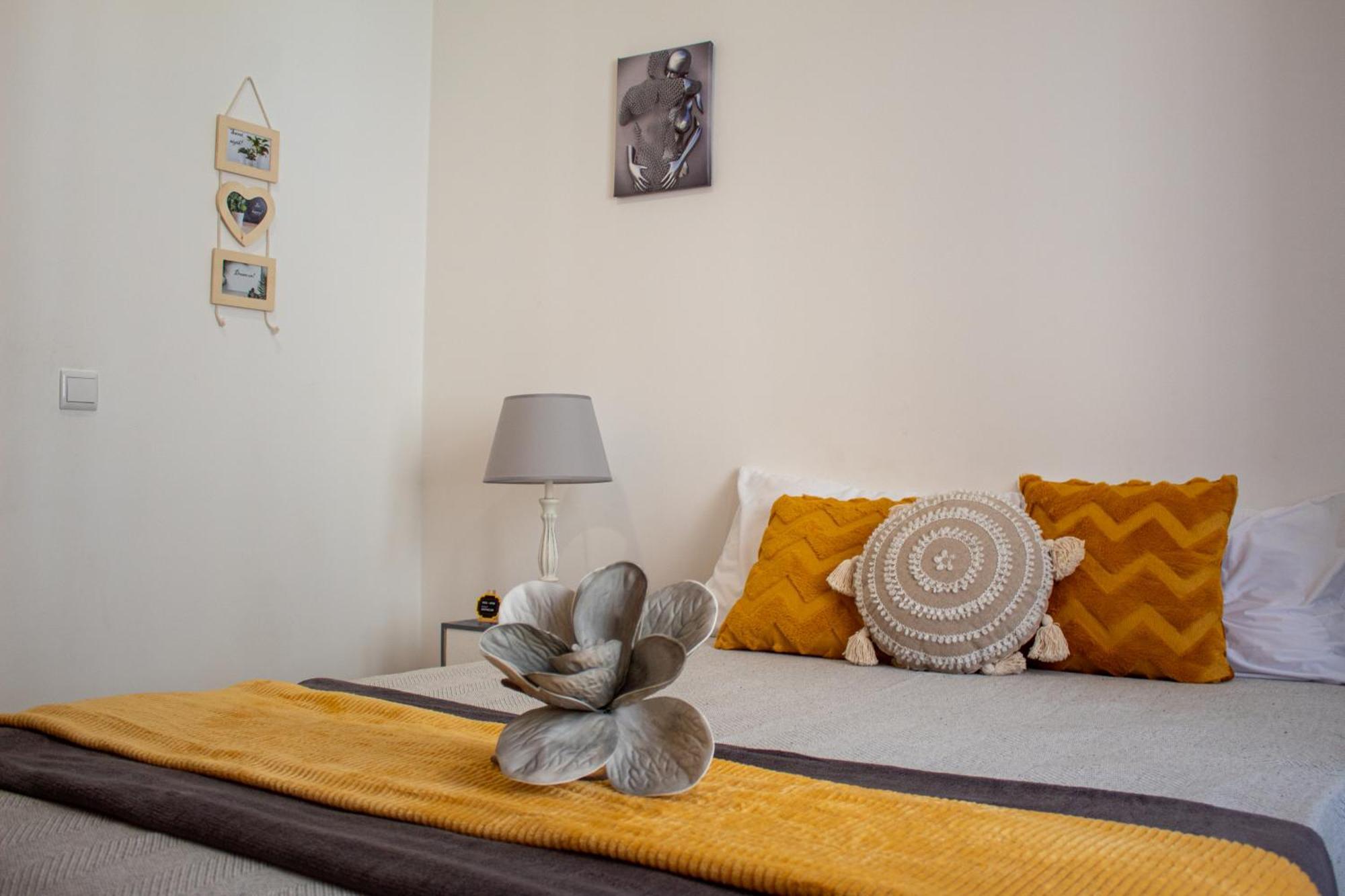 Casa Amarela - Conforto E Localizacao Central! Фару Экстерьер фото